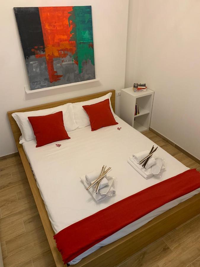 Bologna Suite Centre City Exterior foto